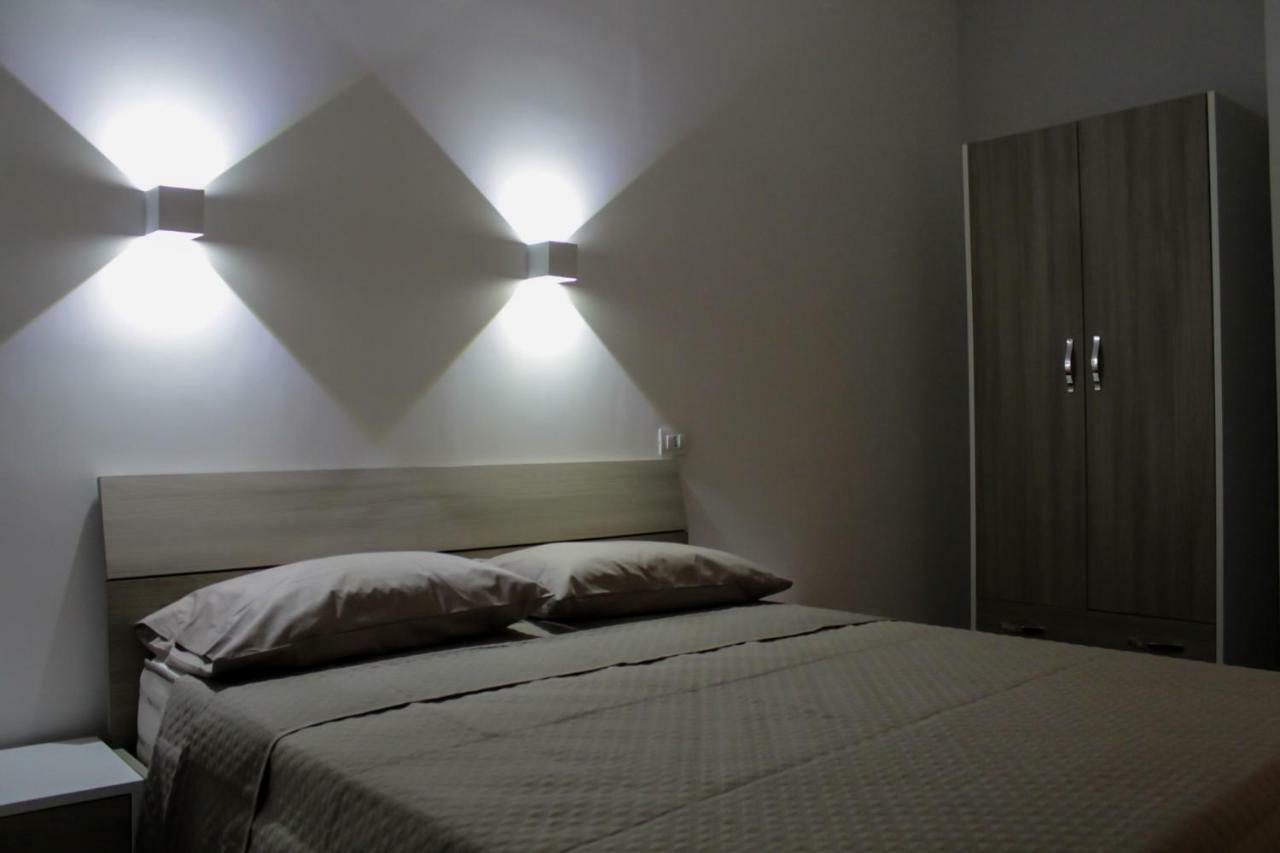 B&B La Casa Di Co เนเปิลส์ ภายนอก รูปภาพ