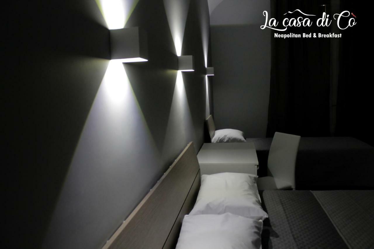 B&B La Casa Di Co เนเปิลส์ ภายนอก รูปภาพ